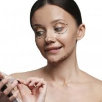 Dấu Hiệu Lão Hóa Da & Giải Pháp Trẻ Hóa Hiệu Quả Bằng Phẫu Thuật Căng Da